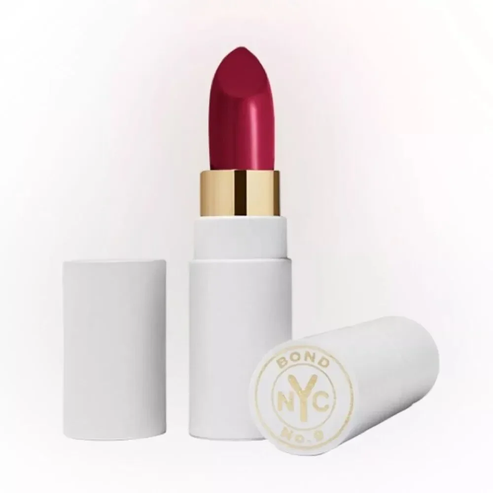 Bond No 9 New York ASTOR PLACE Refillable 2 Piece Lipstick Set Gold Case $130
